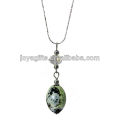 Collier pendentif en agate naturelle avec perles de cristal